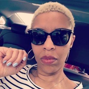 Meet your Posher, Janet